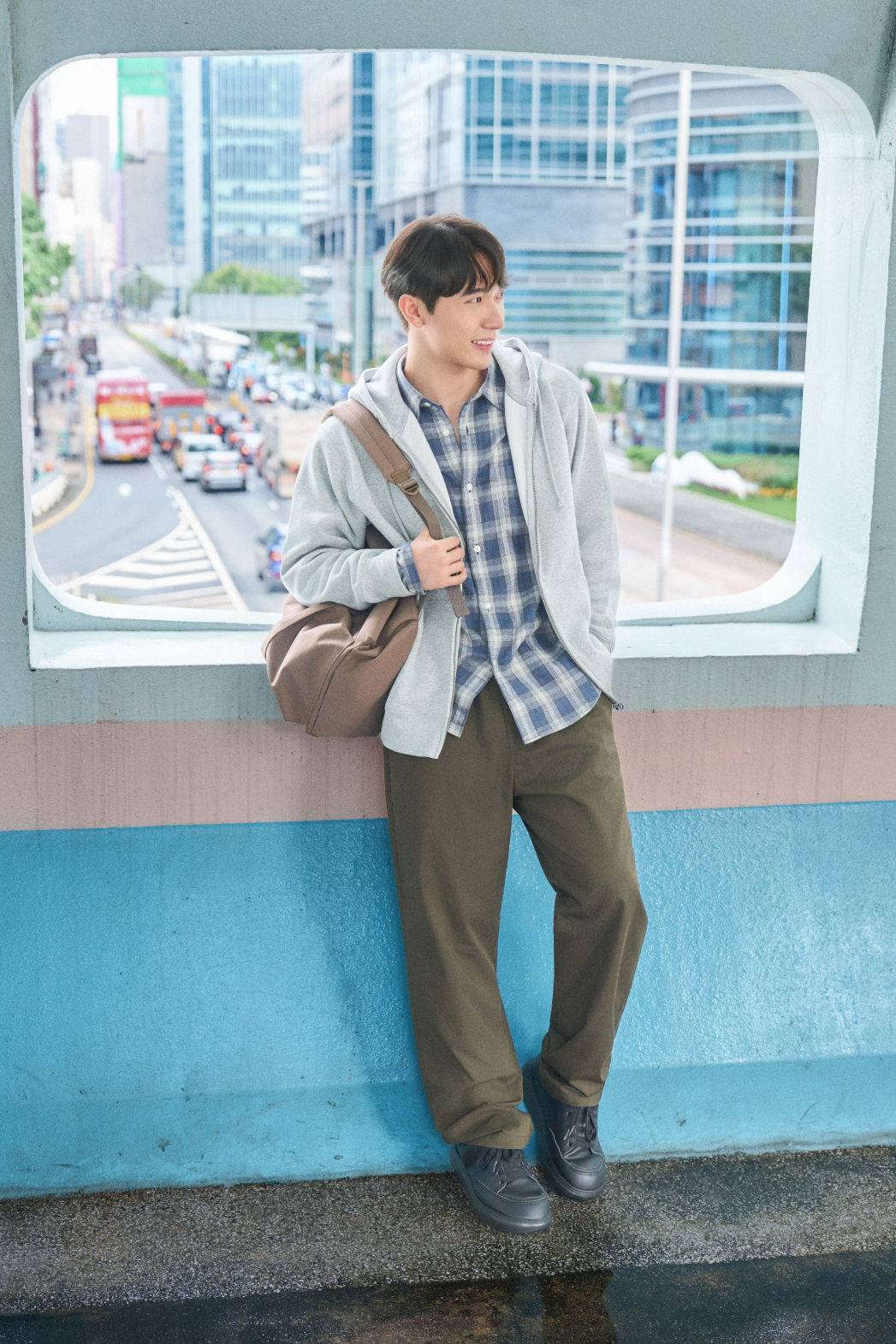 padded-outer-left