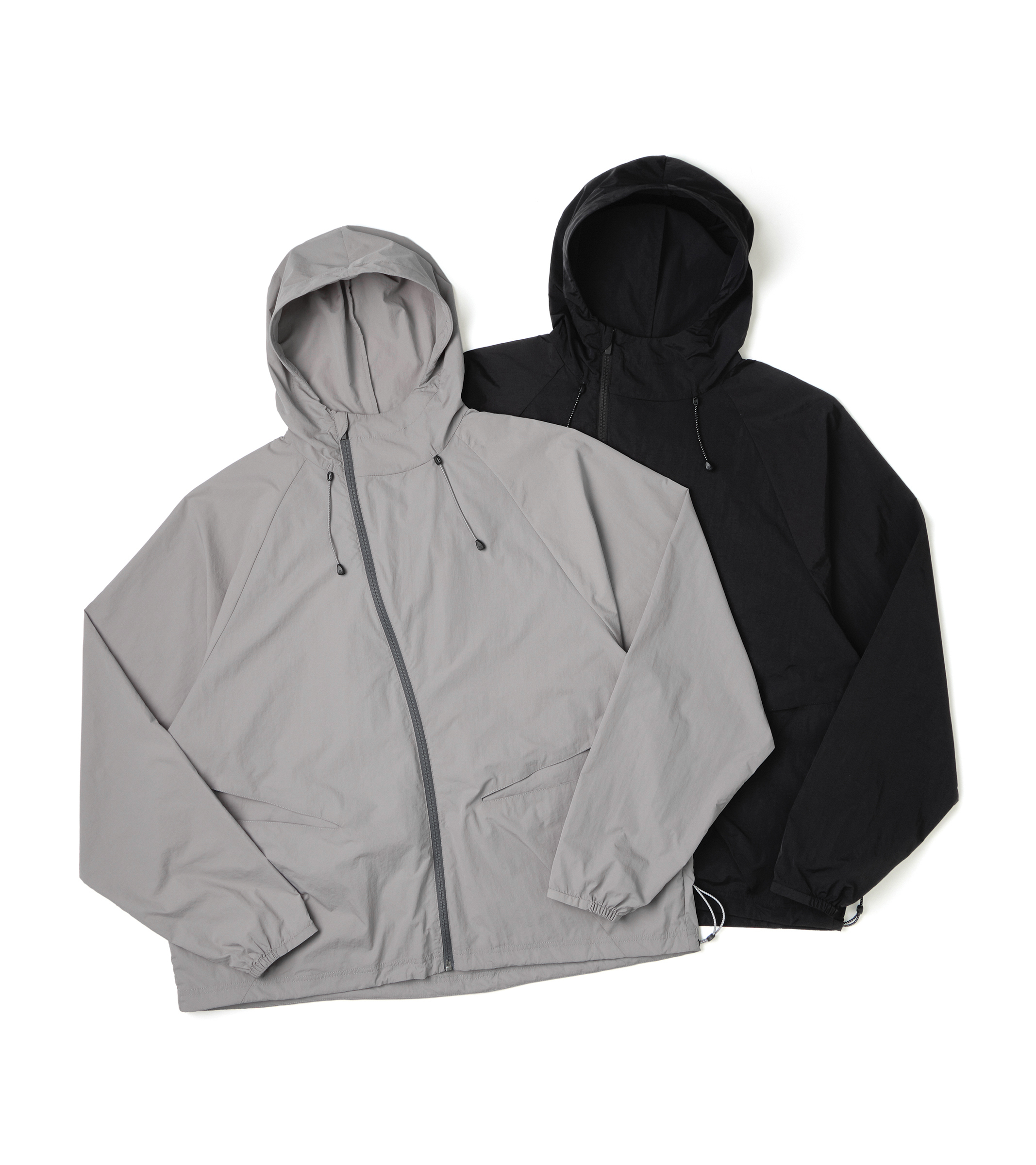 nozzle quiz®｜Essential Tech Kite Jacket (Black/Mist Grey)