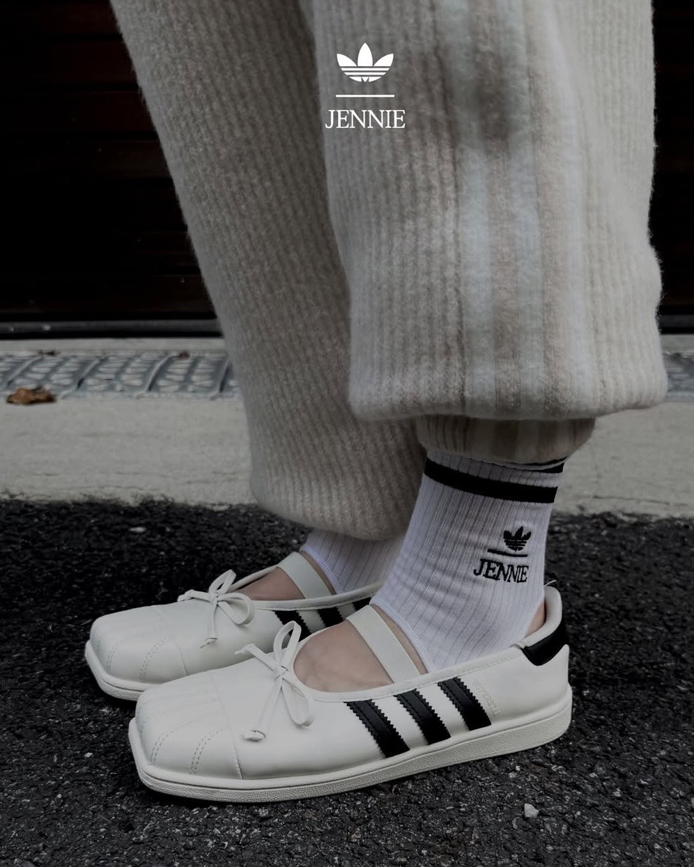 adidas Originals adiluna Season 2 x Jennie 鏤空襪 1 雙 2色