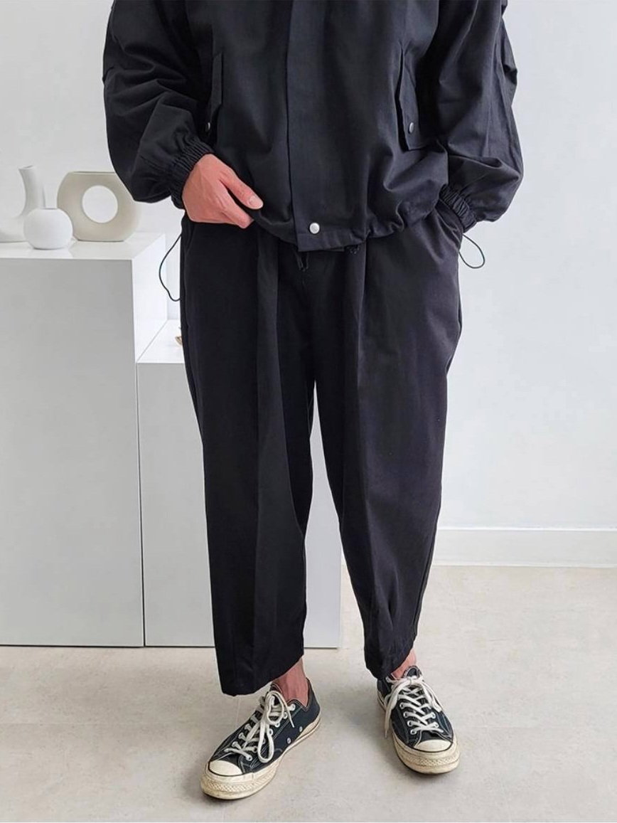 Long-ribbed cotton loose-fitting cropped trousers