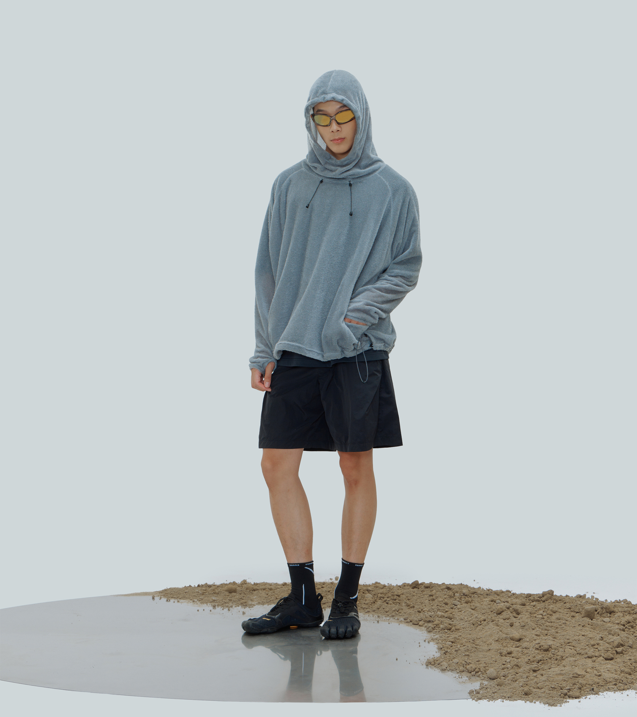 nozzle quiz®｜Essential Z-Shorts (Black/Mist Grey)