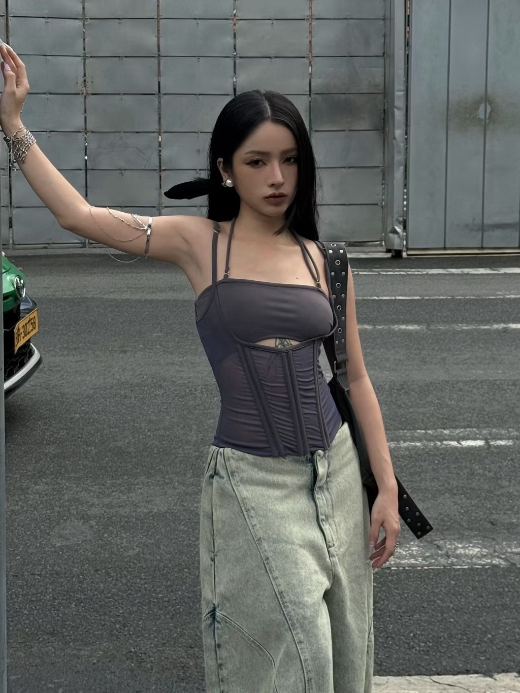（預購）越南🇻🇳品牌Bunnyhillconcept 馬甲繞脖 背心 綁帶背心