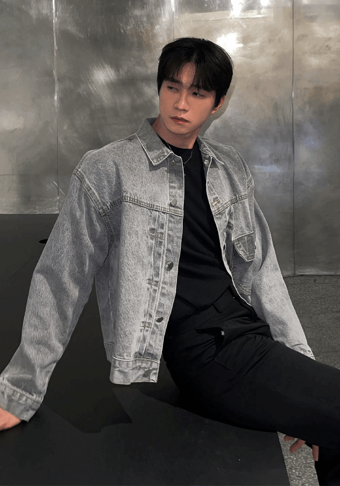 Vintage Cat Wash Work Denim Jacket