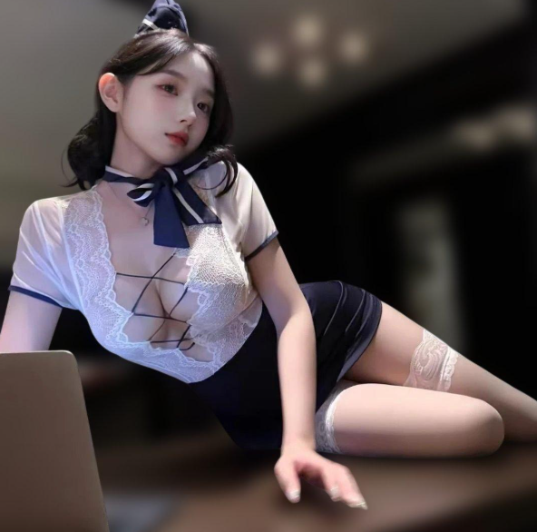 〔巨乳人士最愛〕性感誘惑空姐包臀制服
