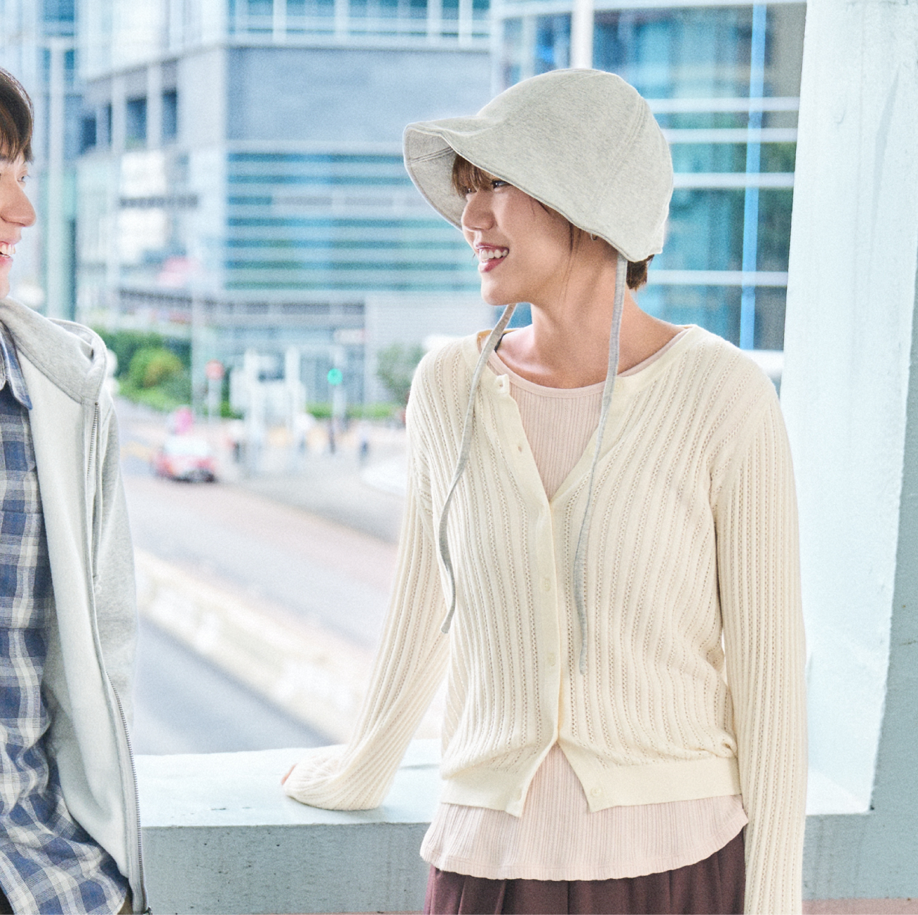 style-03-right