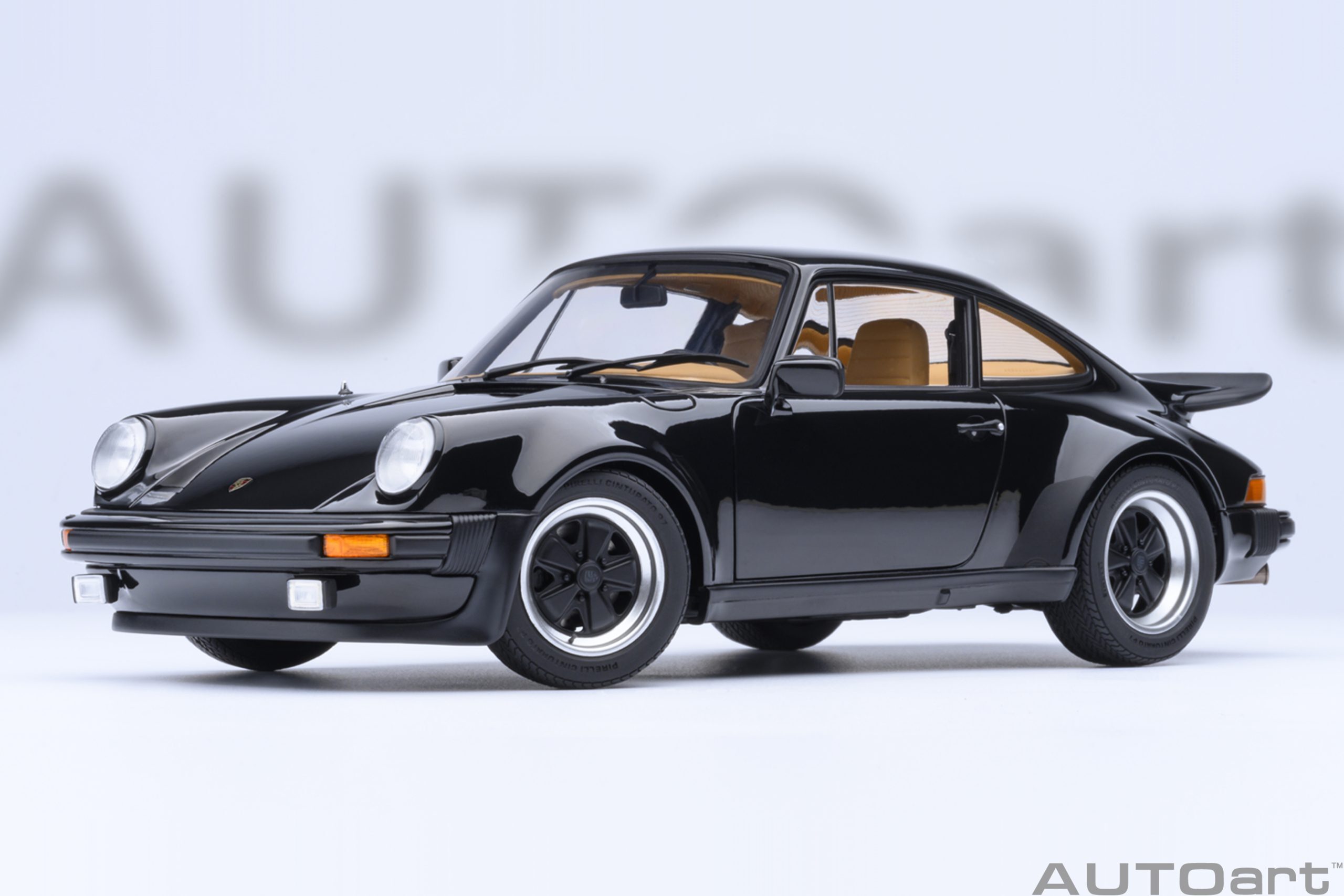 1/18 AUTOART PORSCHE 911(930) TURBO 3.0 (BLACK) (78111)