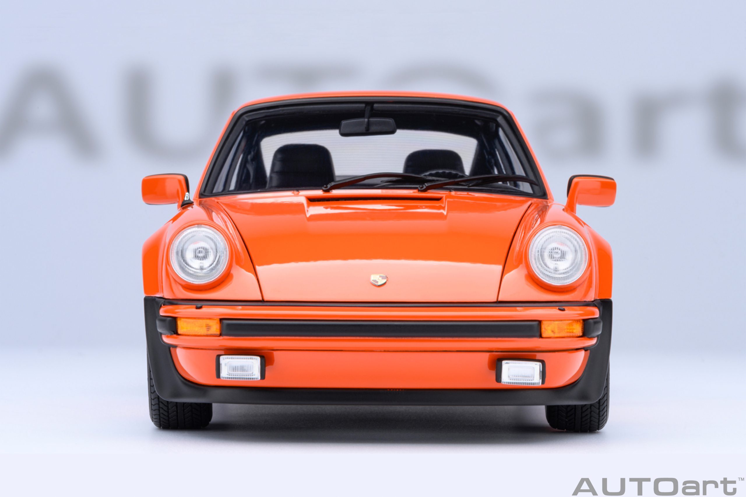 1/18 AUTOART PORSCHE 911(930) TURBO 3.0 (CONTINENTAL ORANGE (78112)