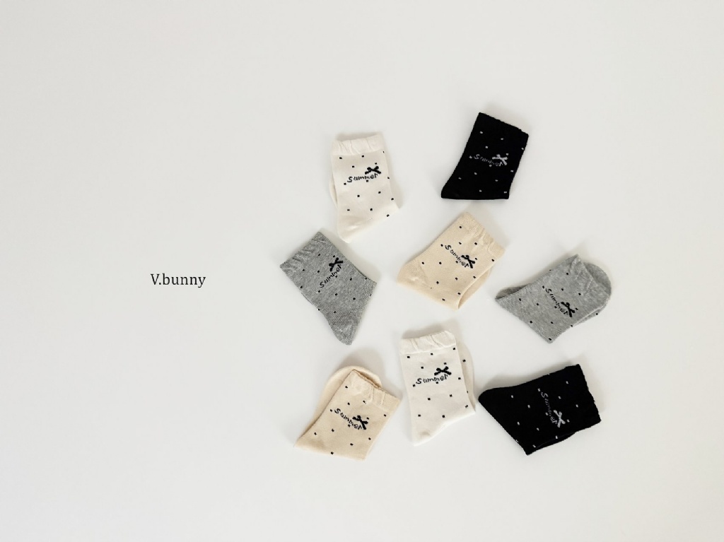 正韓秋Vbunny 蝴蝶結波點襪(四入)