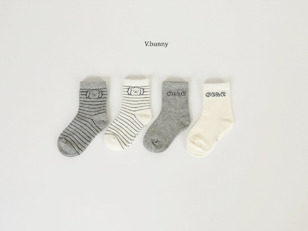 正韓秋Vbunny 灰色小狗條紋襪(四入)