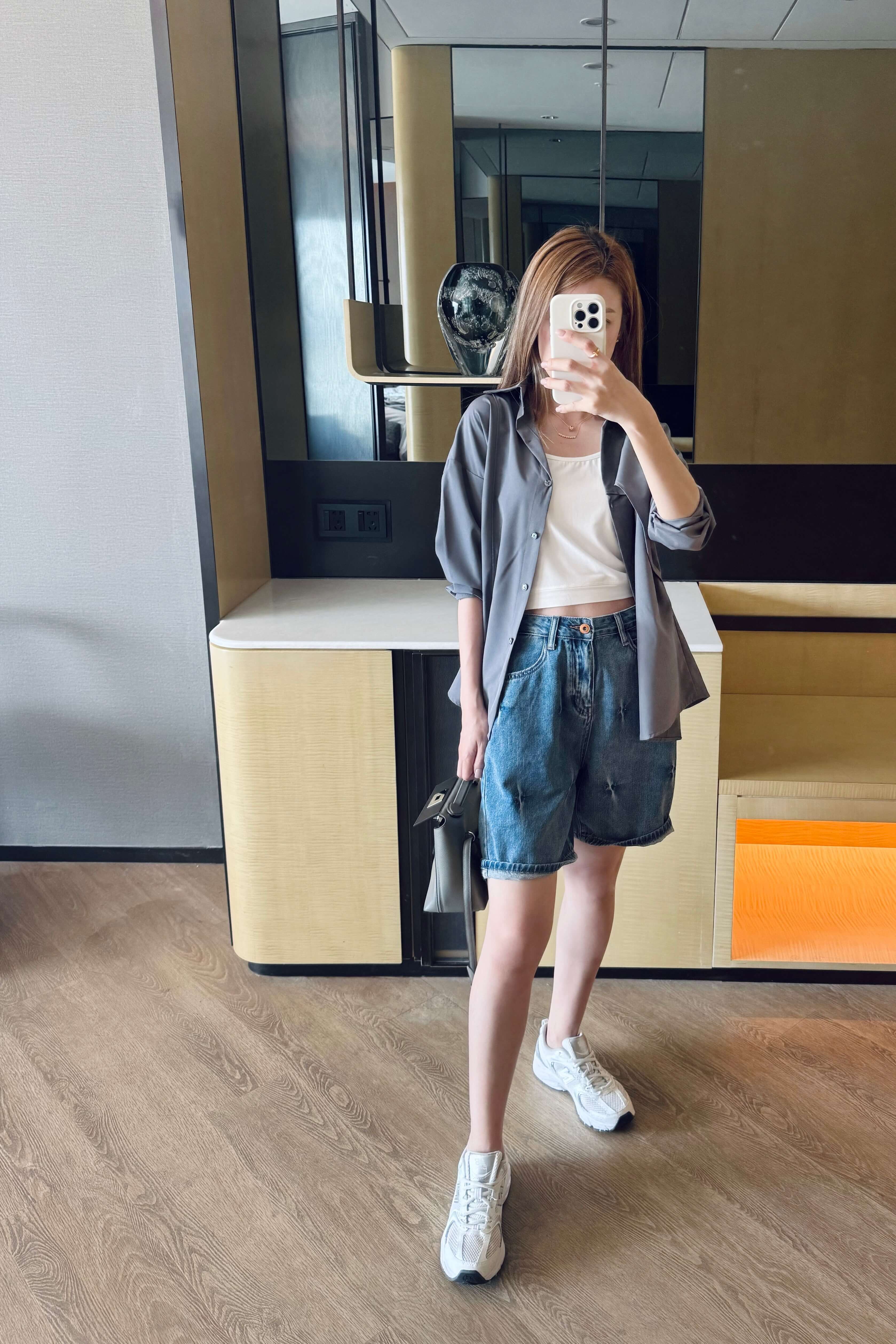 Washed Printed Denim Shorts_JE246L01