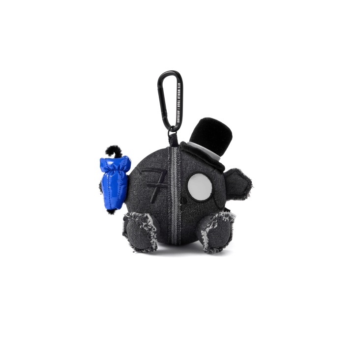 預購｜BTS 炸彈娃吊飾 倫敦版 Plush Keyring_London Ver.