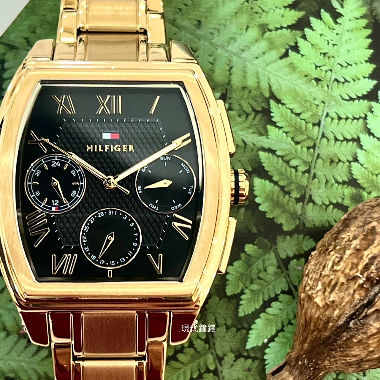 【Tommy Hilfiger】金色酒桶三眼腕錶 1710764 36mm 現代鐘錶