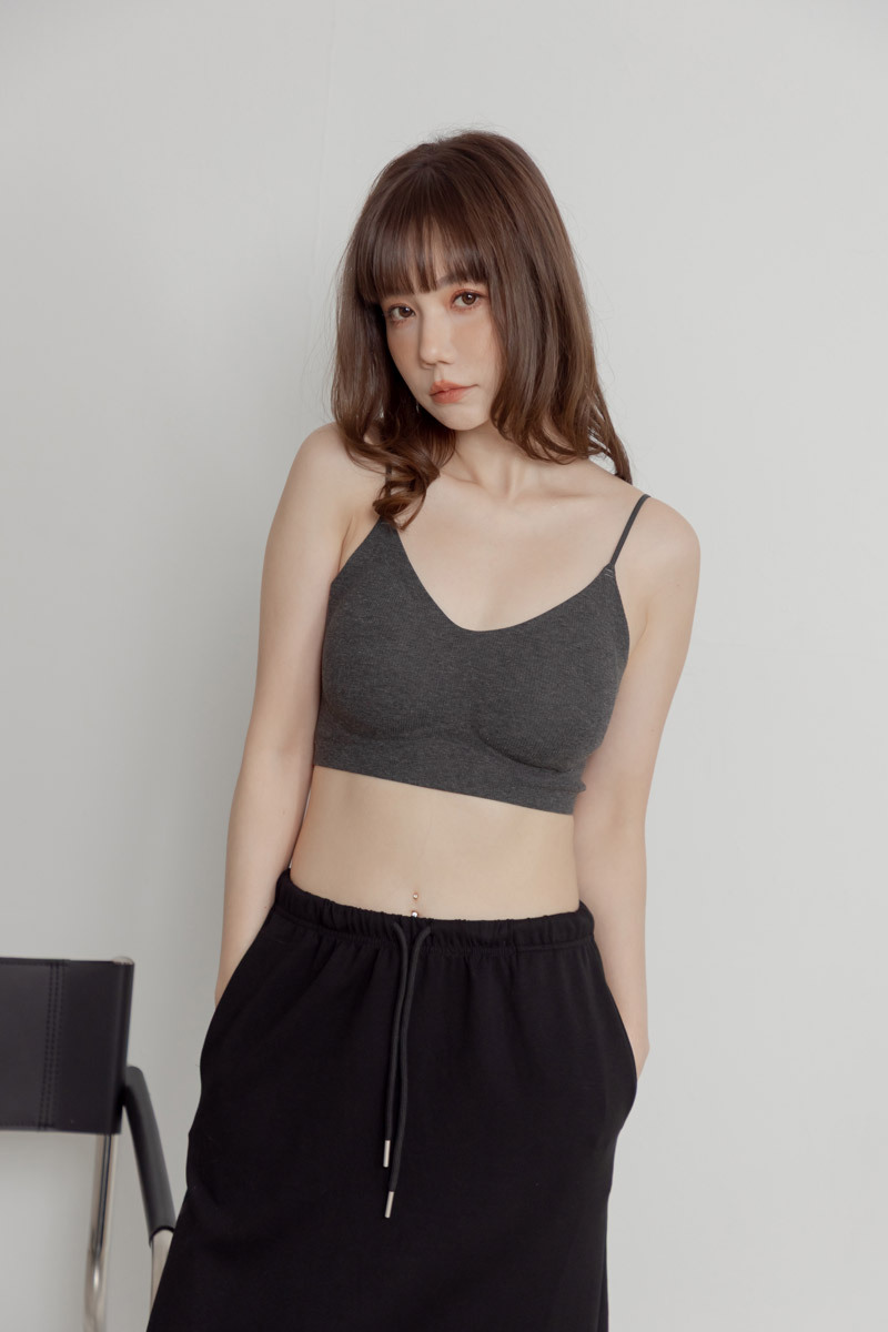 挖背後交叉細肩坑條小可愛
