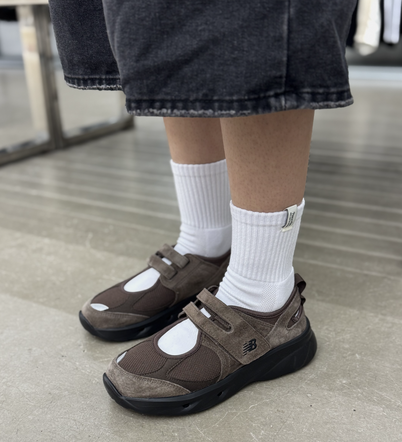 New Balance Breeze Suede Brown