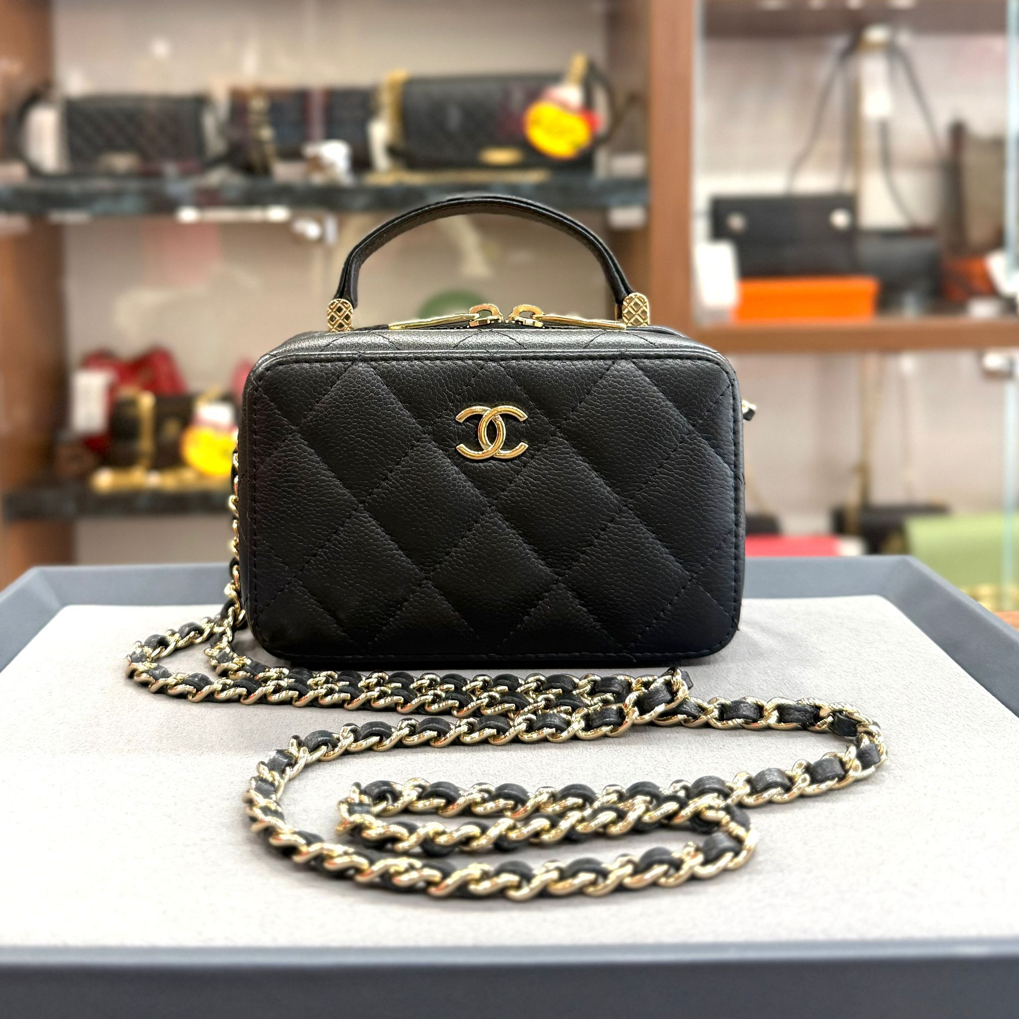 98%NEW USED CHANEL 小盒子 黑色荔枝皮 VANITY CASE BAG CAVIAR SKIN #香奈兒 #31開