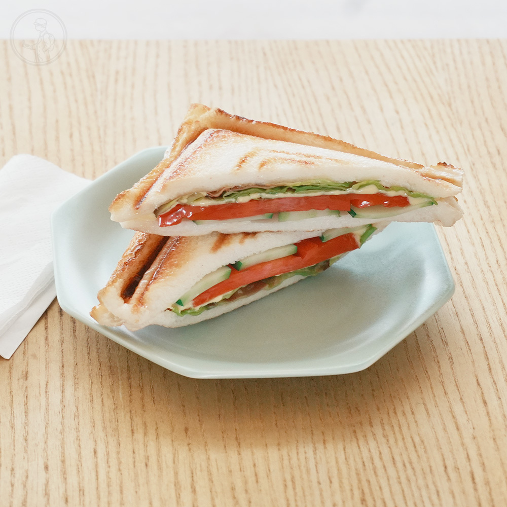 小田陶器 青磁八角取皿
