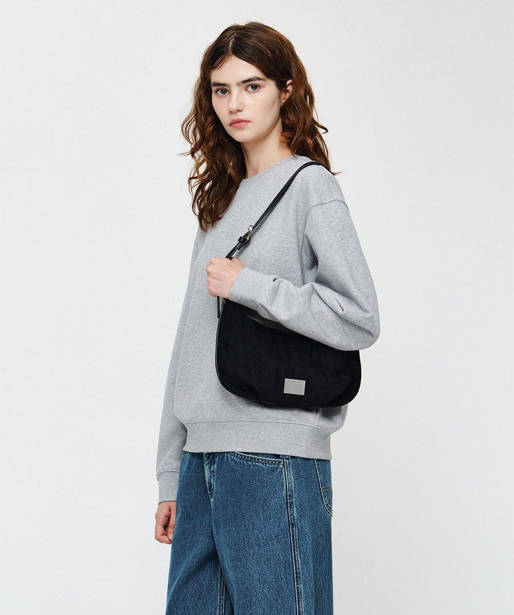 韓國代購｜MFG CLASSIC LOGO HALF MOON 2-WAY CROSS BAG (2 Colours)