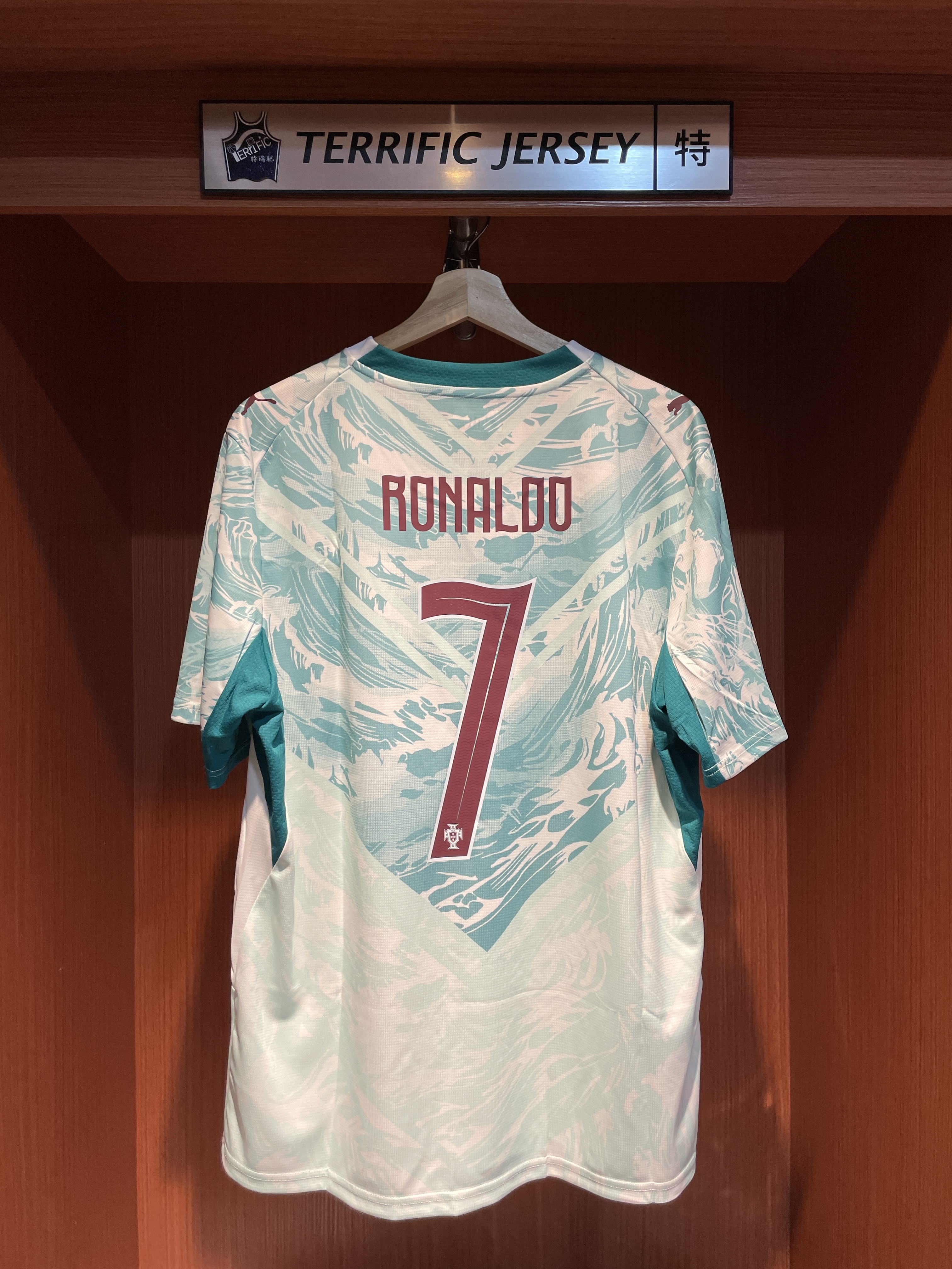 FIFA足球 Cristiano Ronaldo 葡萄牙綠 客場 2026 世界盃 Away Puma Authentic Jersey 球員版 輕量化 全新