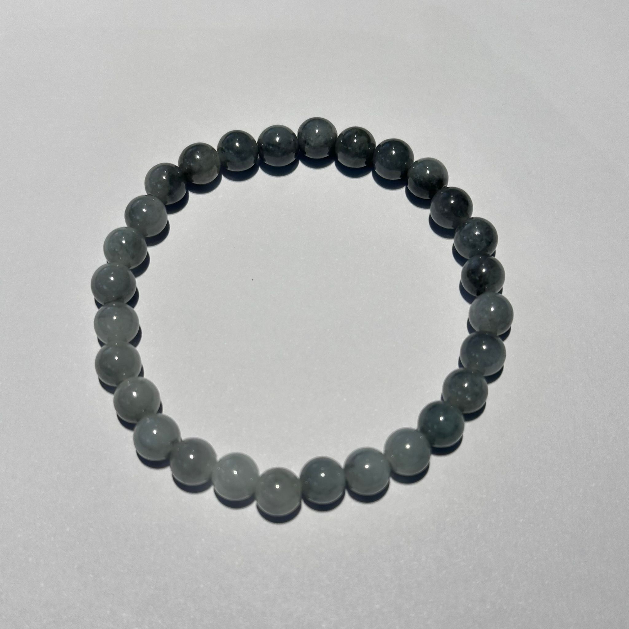 HKAG0902-101 漸變烏雞6.5mm天然緬甸A貨翡翠 (A101)