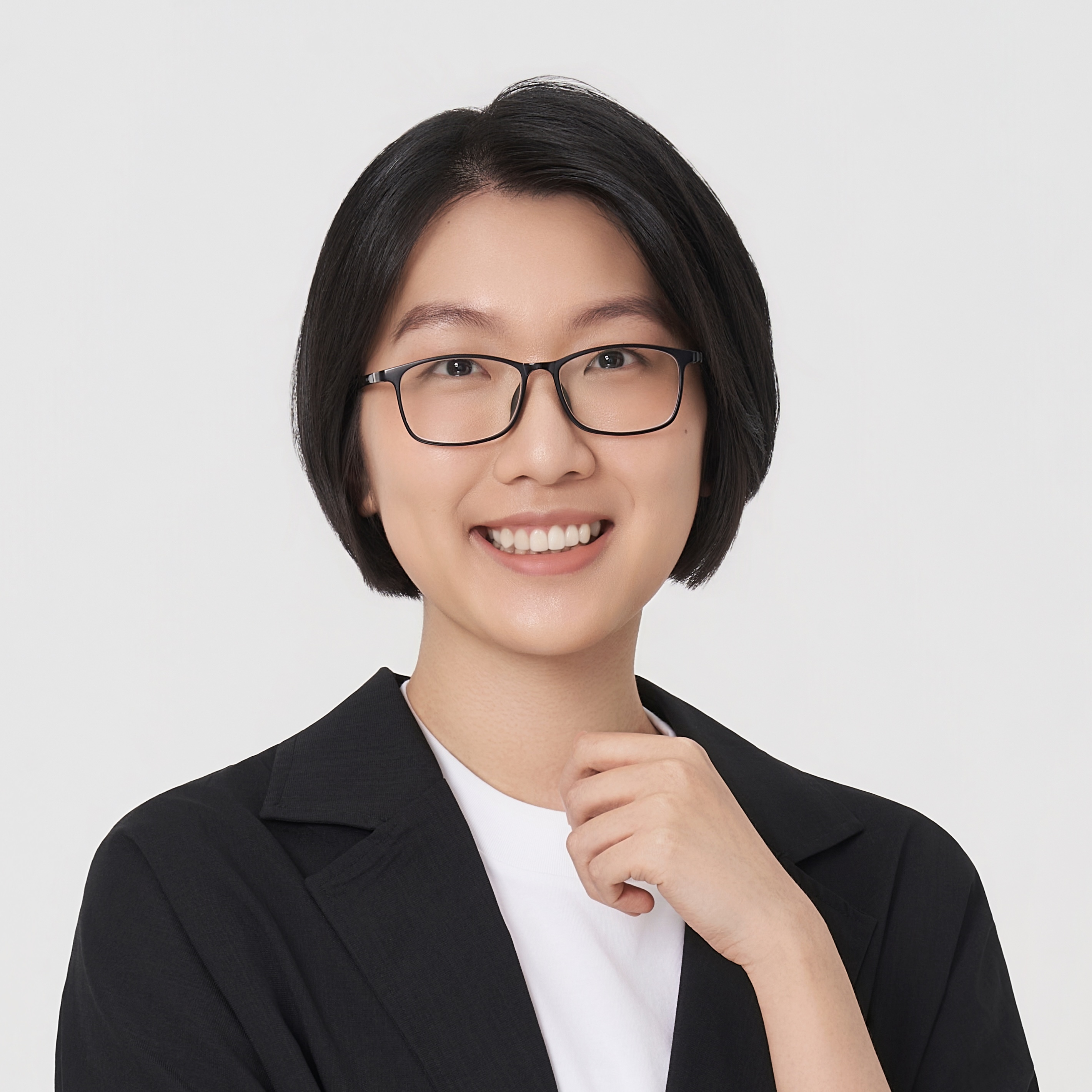 鄭家柔 - 通路事業部經理