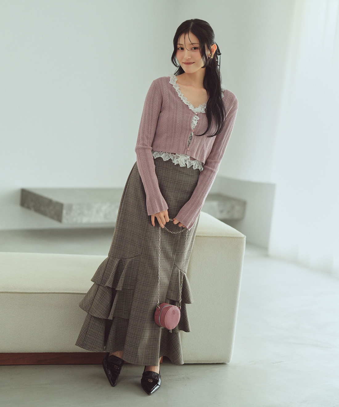 [預購]LILLIAN CARAT蕾絲荷葉邊兩件式套裝