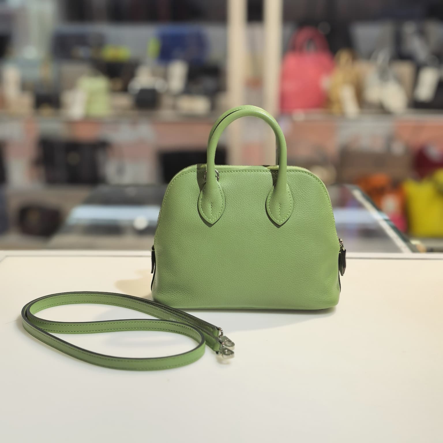 全新HERMES Mini Bolide Z 1923 3I 牛油果綠  EVERCOLOR皮,銀扣 #BRAND NEW #香榭站正品