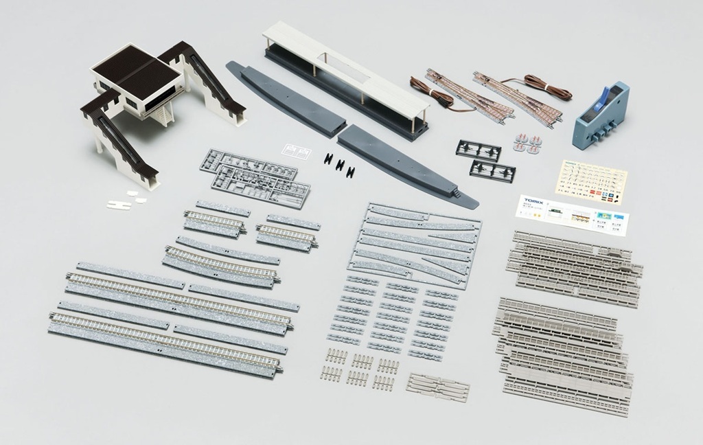 Tomix 91015 N Scale Wide Track Passing Station Set II (Track Pattern CB)