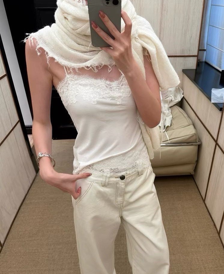 No.105 蕾絲拼接胸墊小可愛