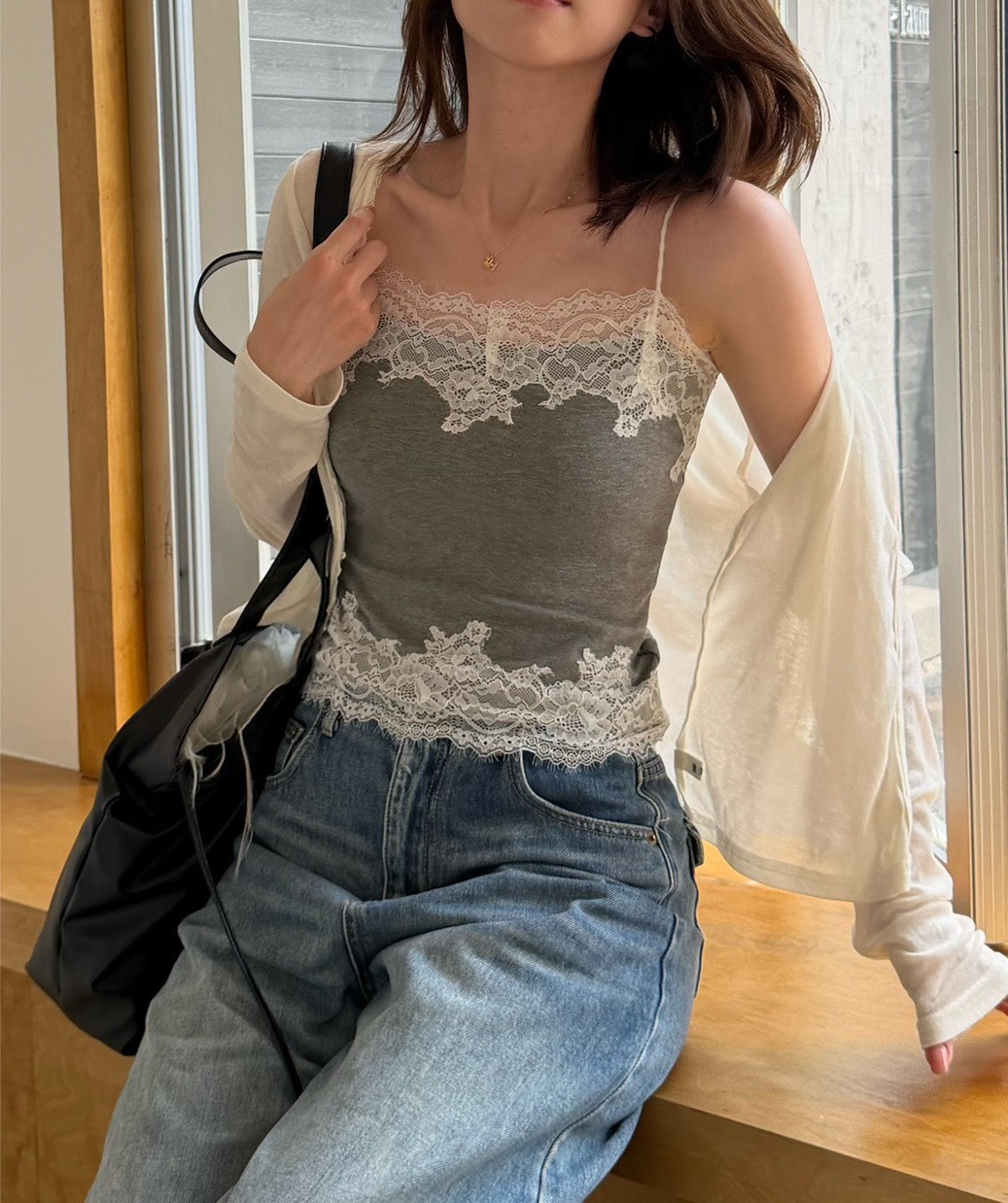 No.105 蕾絲拼接胸墊小可愛