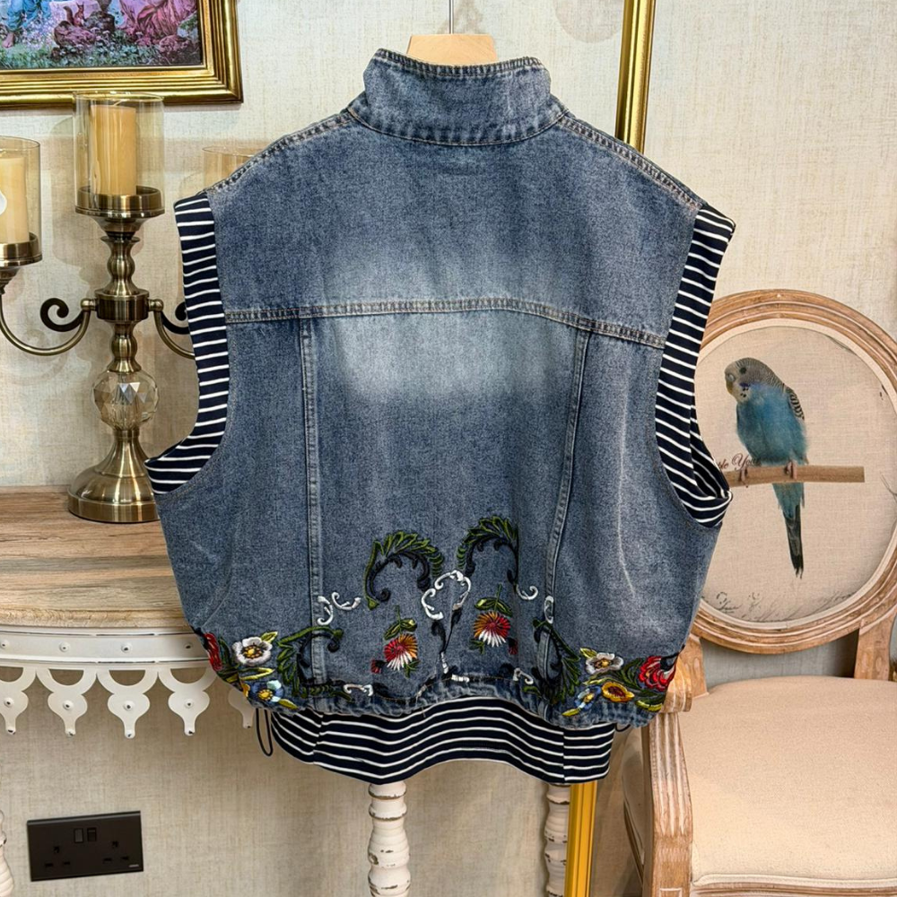 HKCG0902-021 JAC 重工復古花卉刺繡條紋拼接洗水牛仔馬甲 (A21)