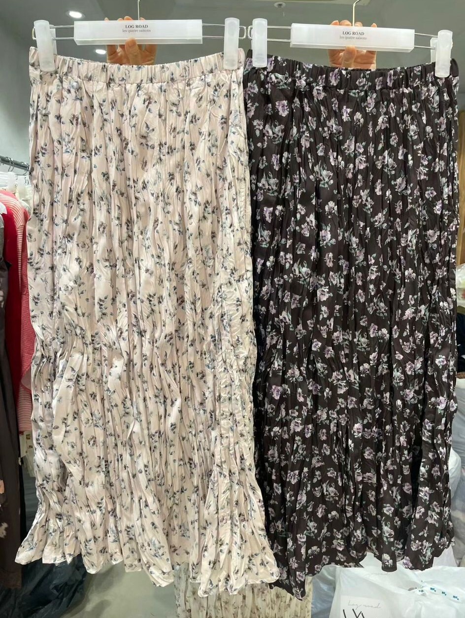 LD05 腰24-38 HIP50 長31 $499