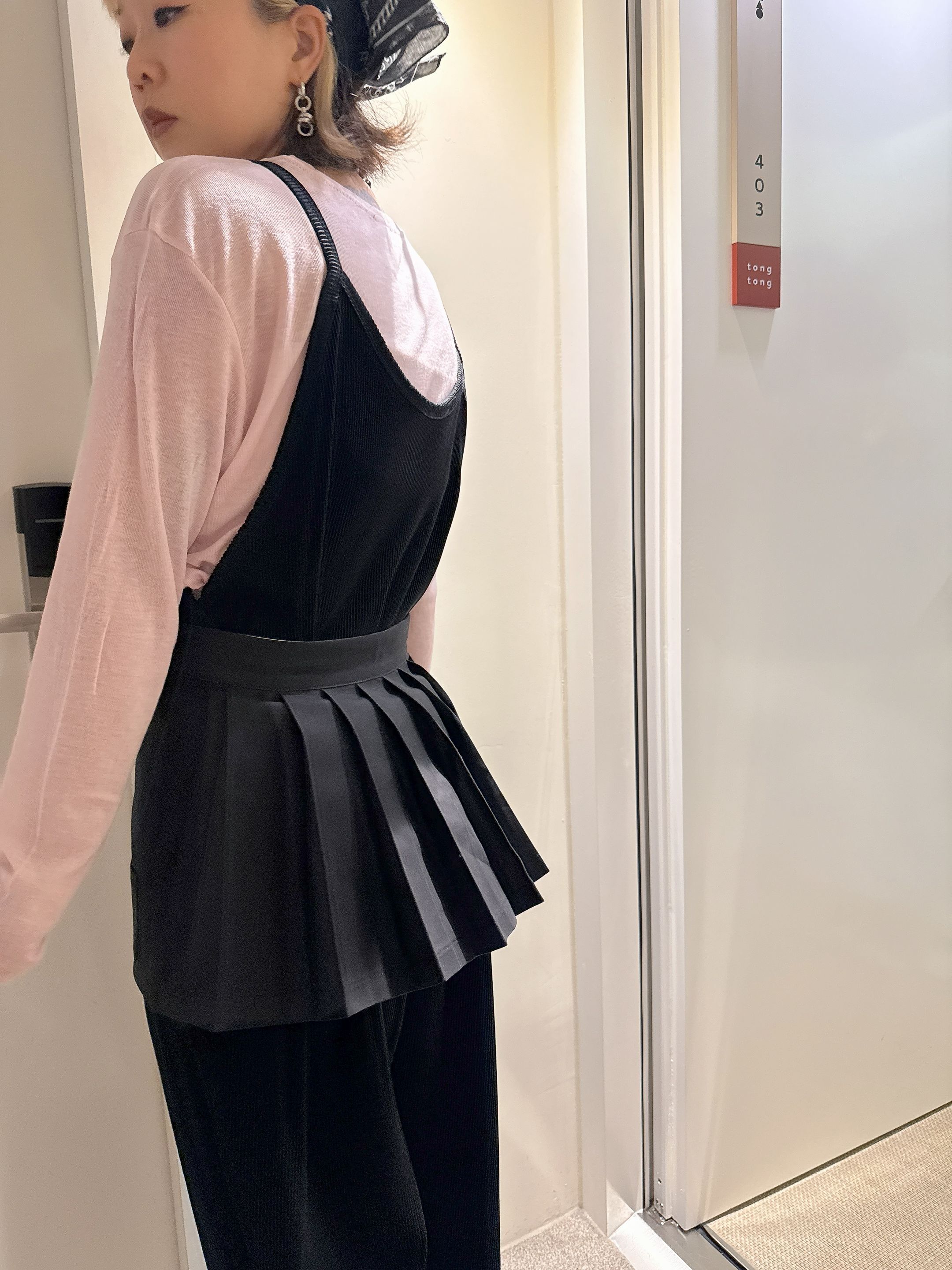 Pleated skirt-like belt