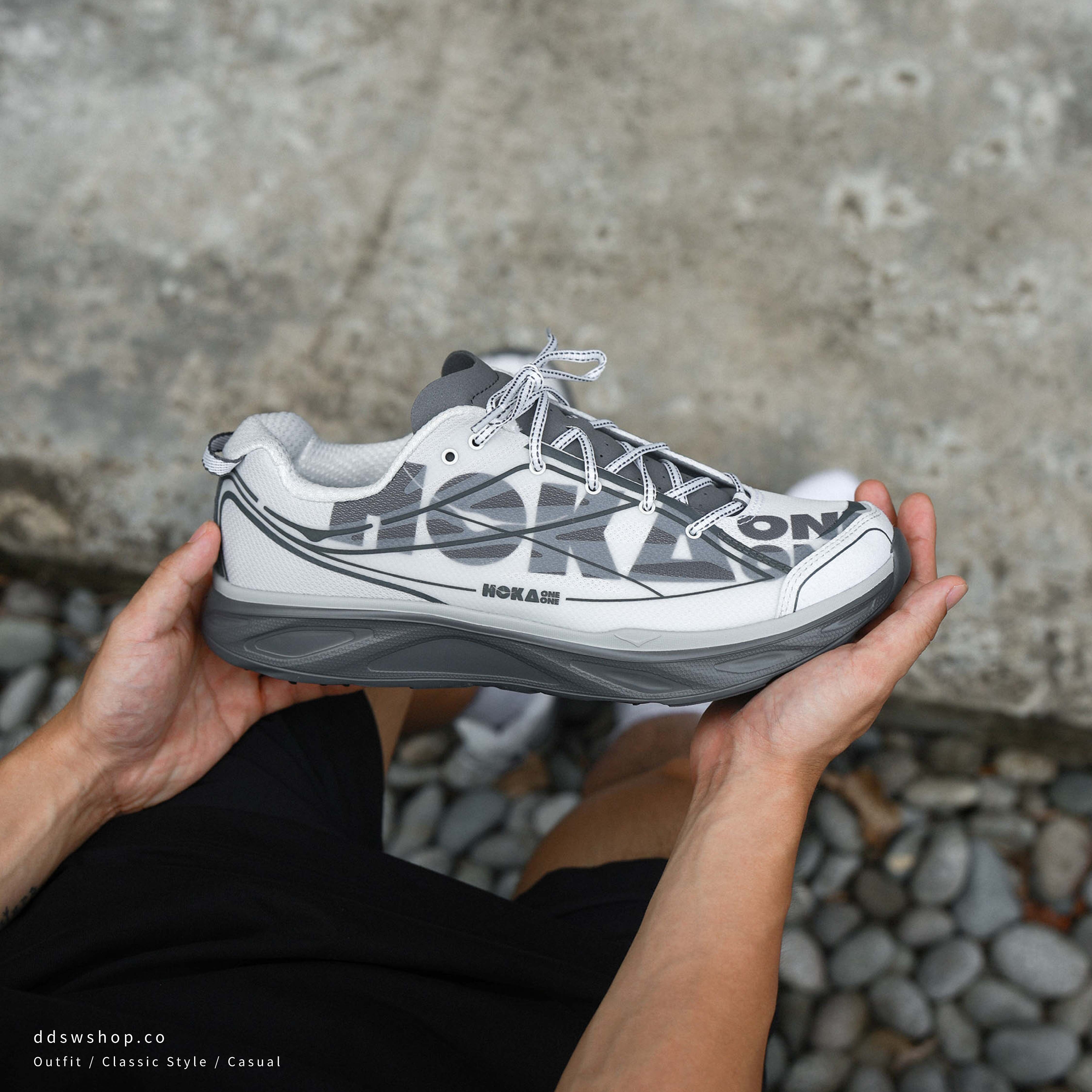 "代購" Hoka One One HUAKA PRO 灰白 復古 緩震跑步鞋 1176672-CTLL