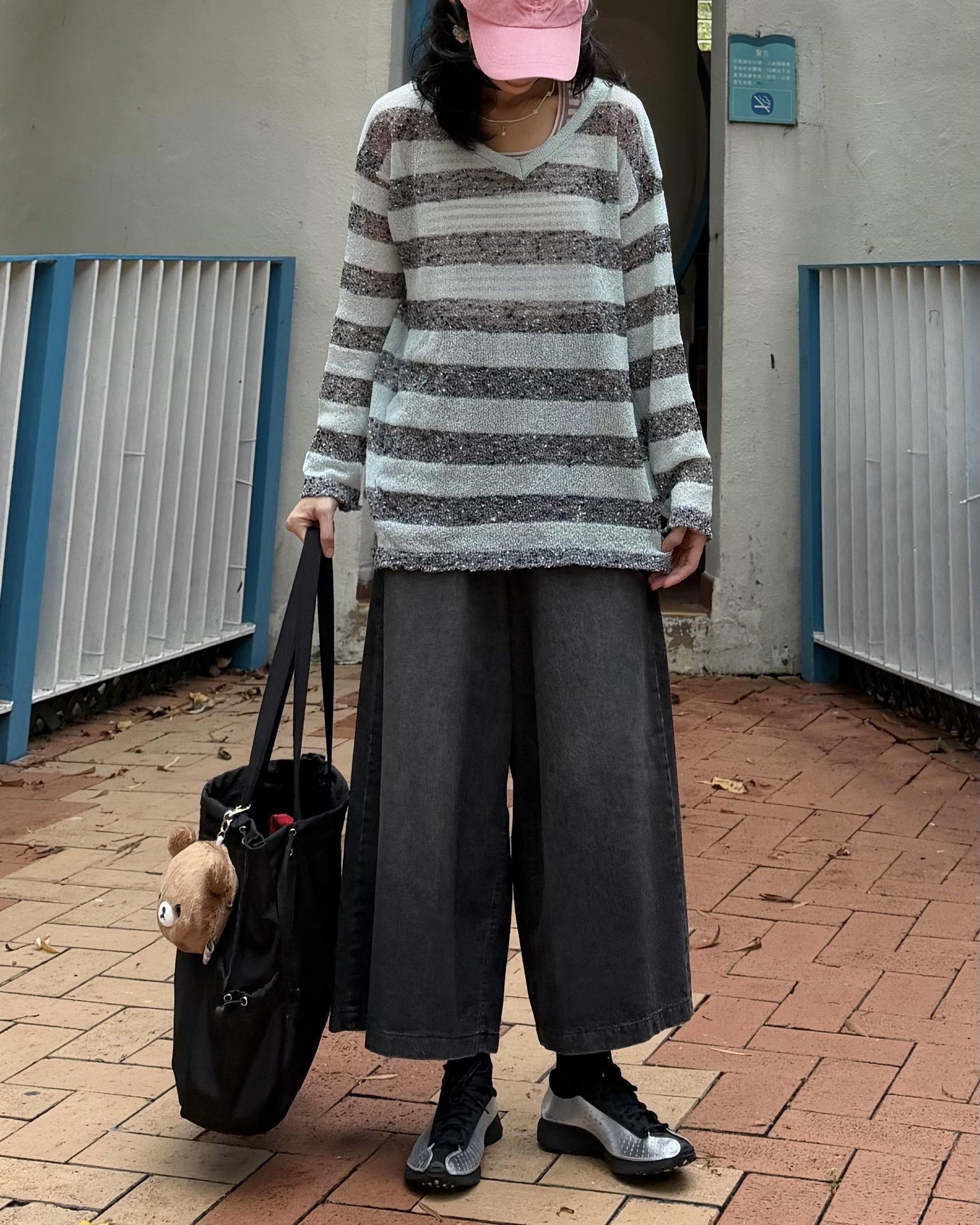 9月新品♥V領橫間線衫