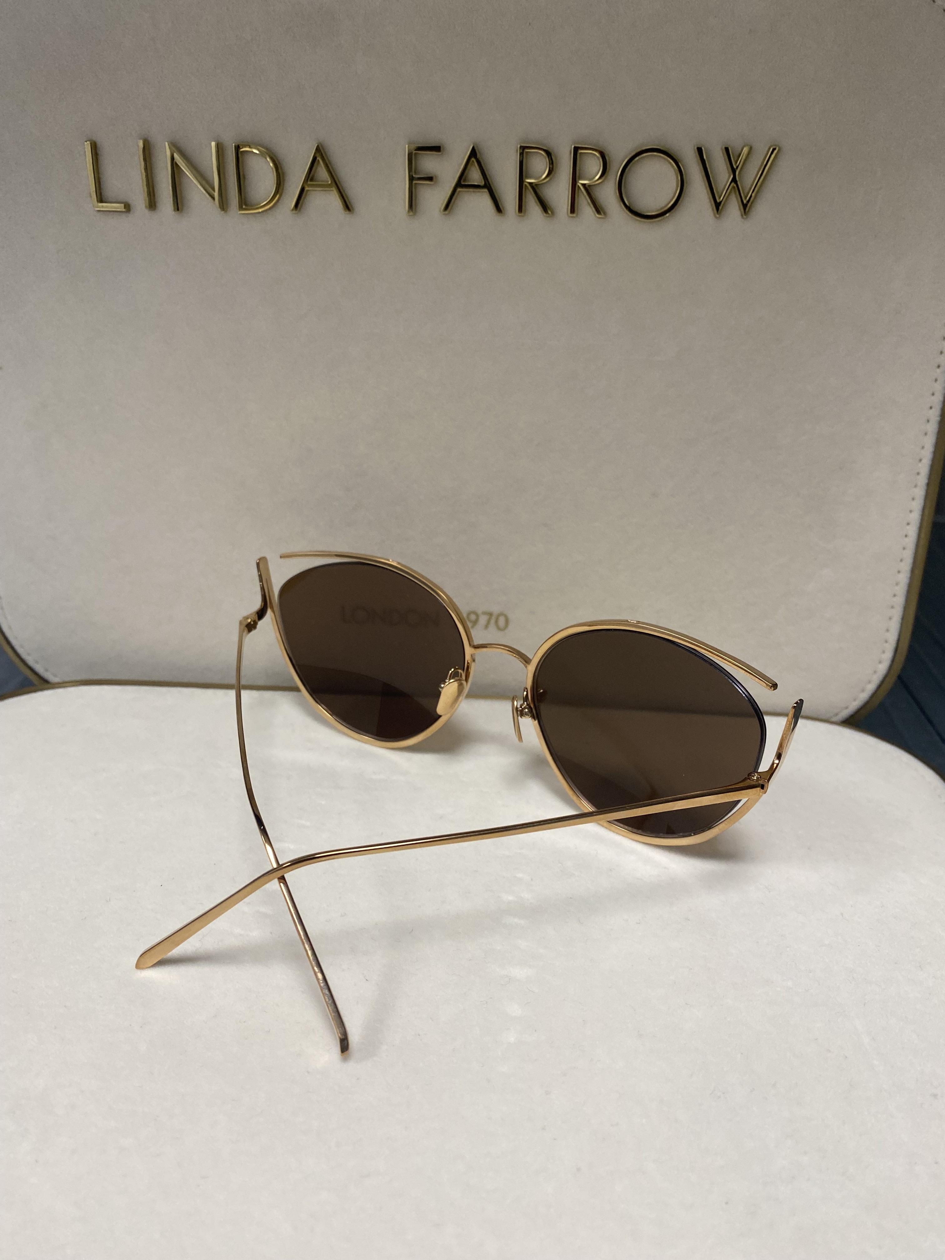 Linda Farrow 668 rose gold