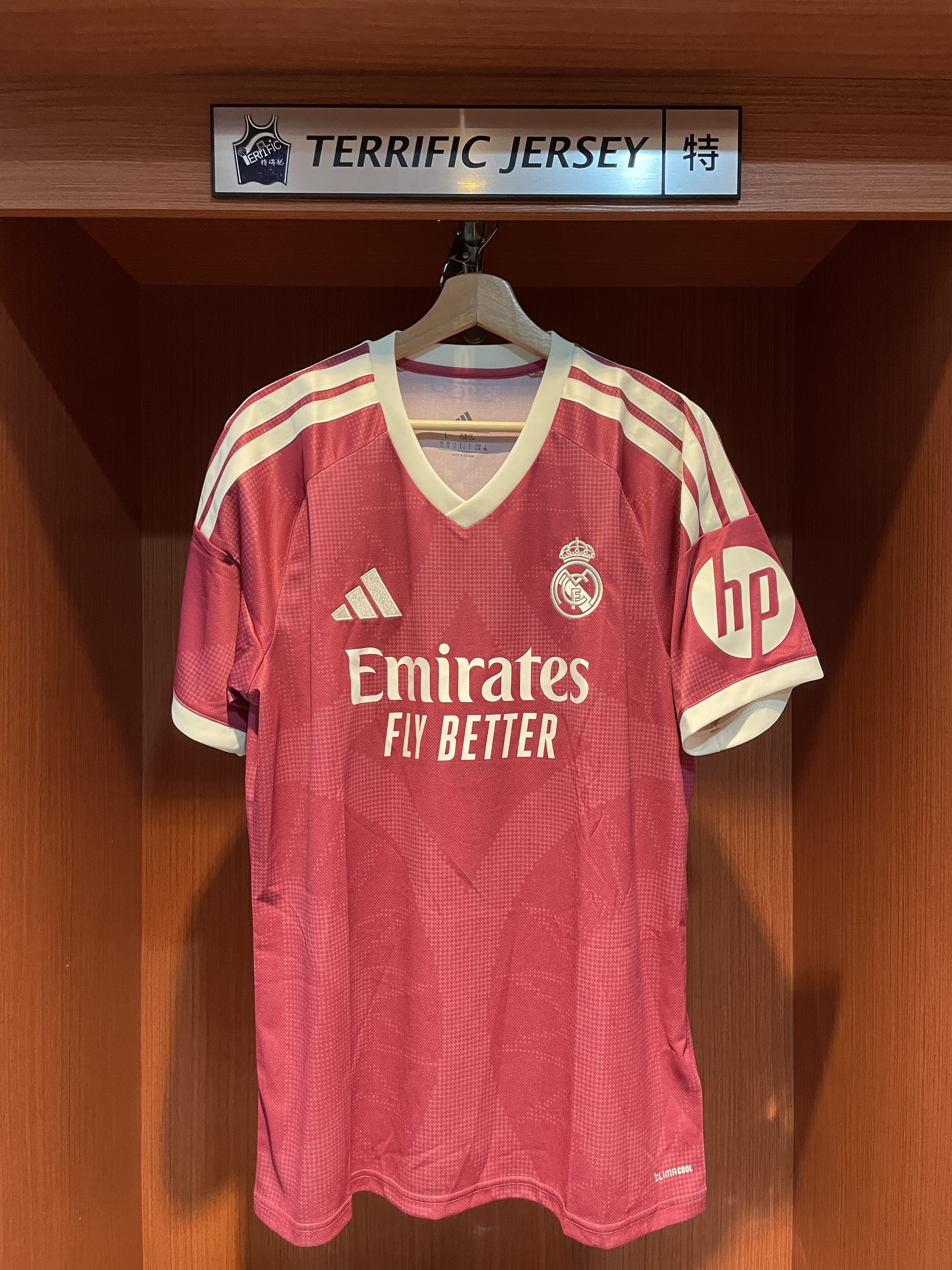 LALIGA足球 Kylian Mbappe 皇家馬德里 客場粉 26-27 Third Adidas Replica Jersey 球迷版 燙印 全新