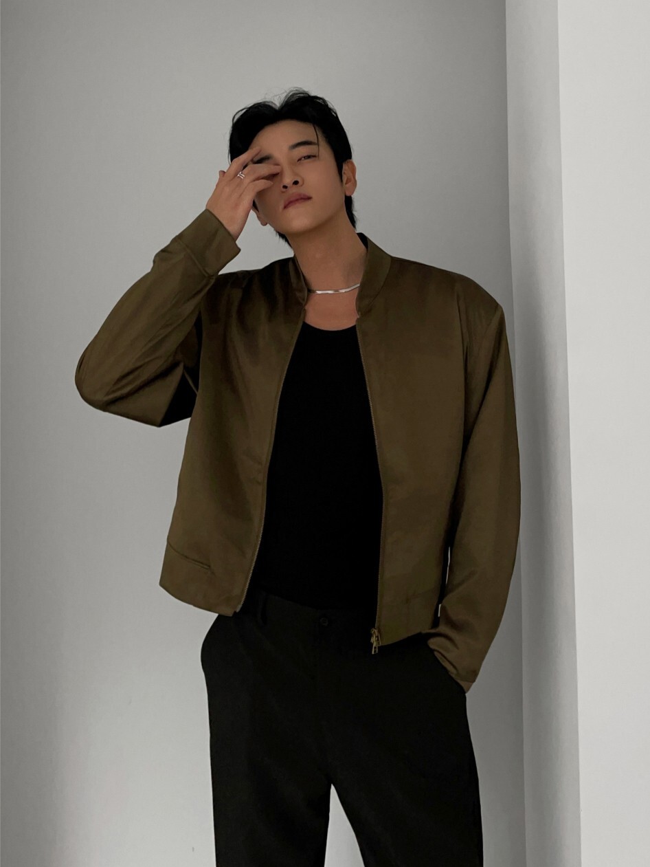 Silky Rib Neck Blouson