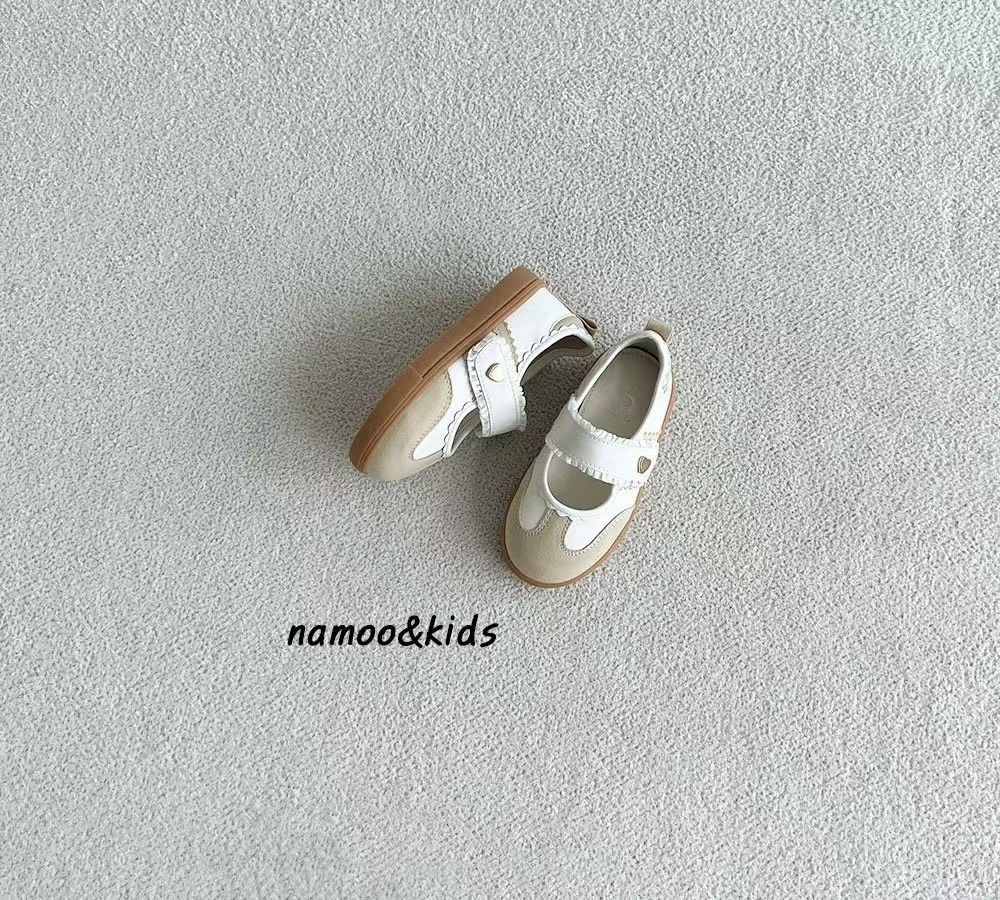 NAMOO Windy Sneakers