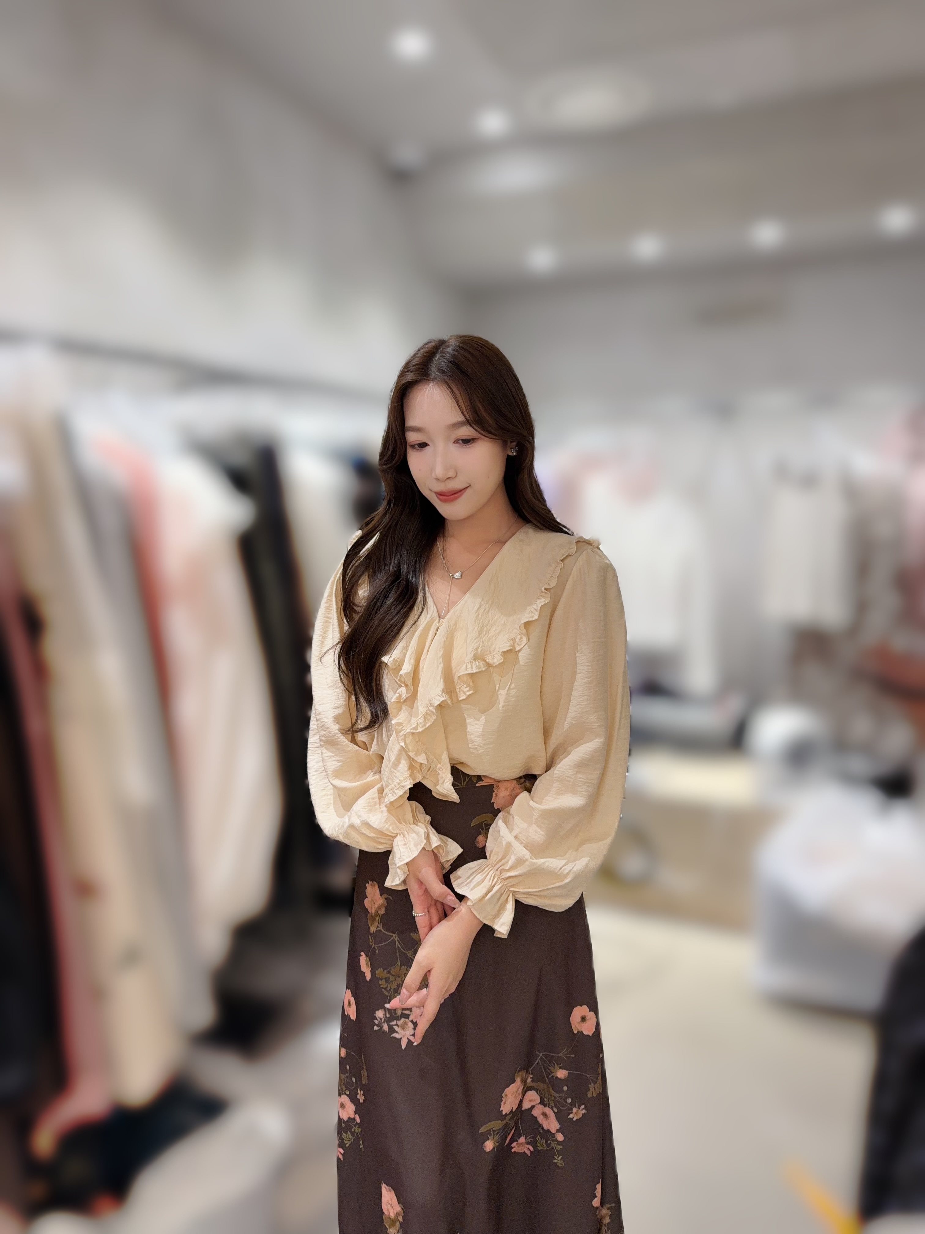 LD10 胸52 長前22.5 後25 $499