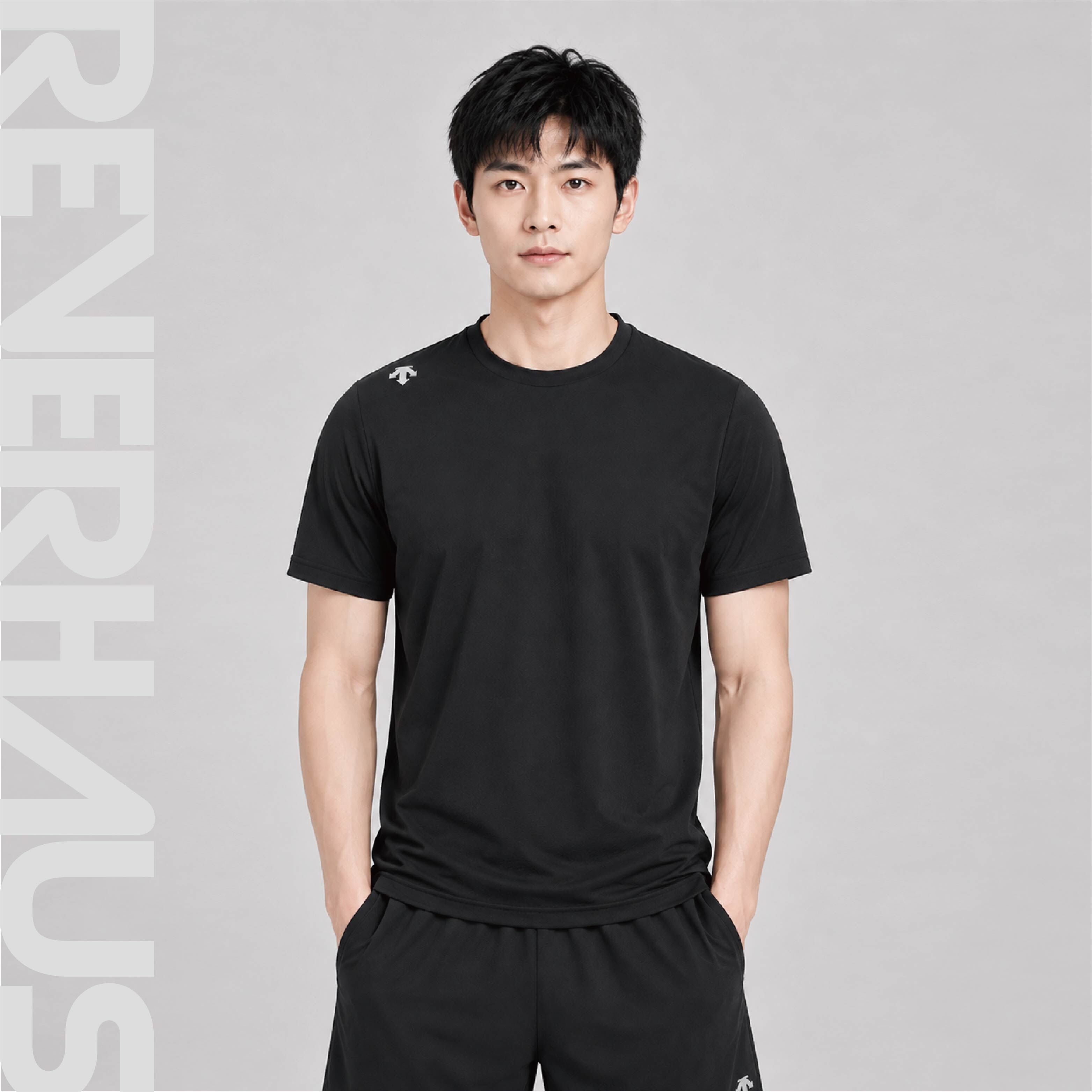 【 DESCENTE｜ 運動風LOGO短TEE - 黑 】