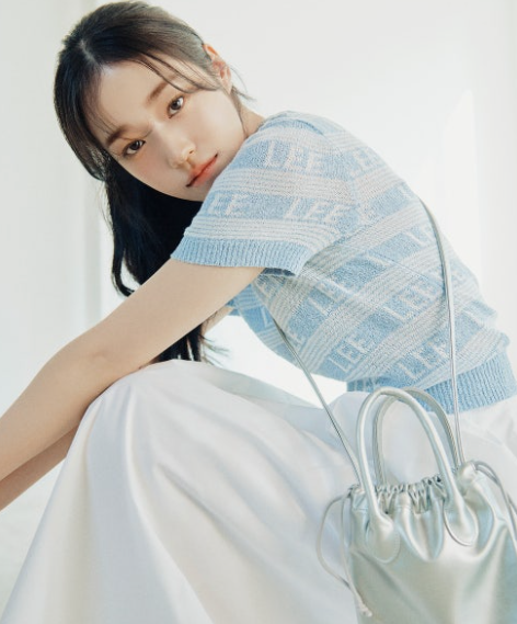 韓國代購 LEE 短款針織 LE2502KT65