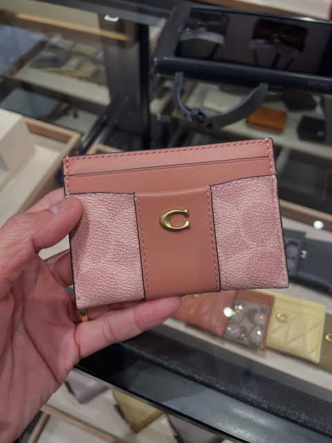 【預購】COACH H090354 Signature 卡包 (粉色)