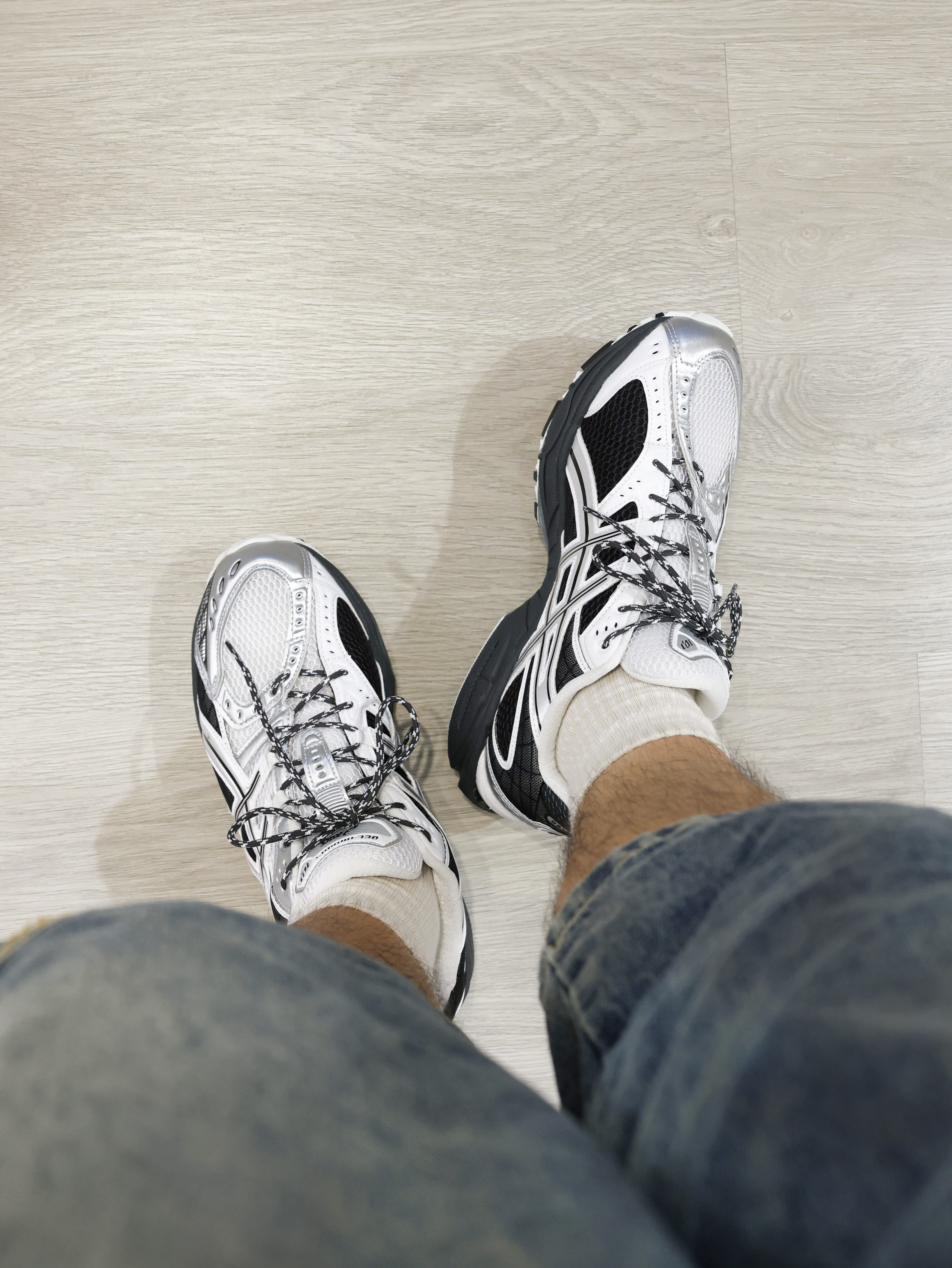Asics GEL-NIMBUS 10.1 復古休閒鞋 1203A543-113