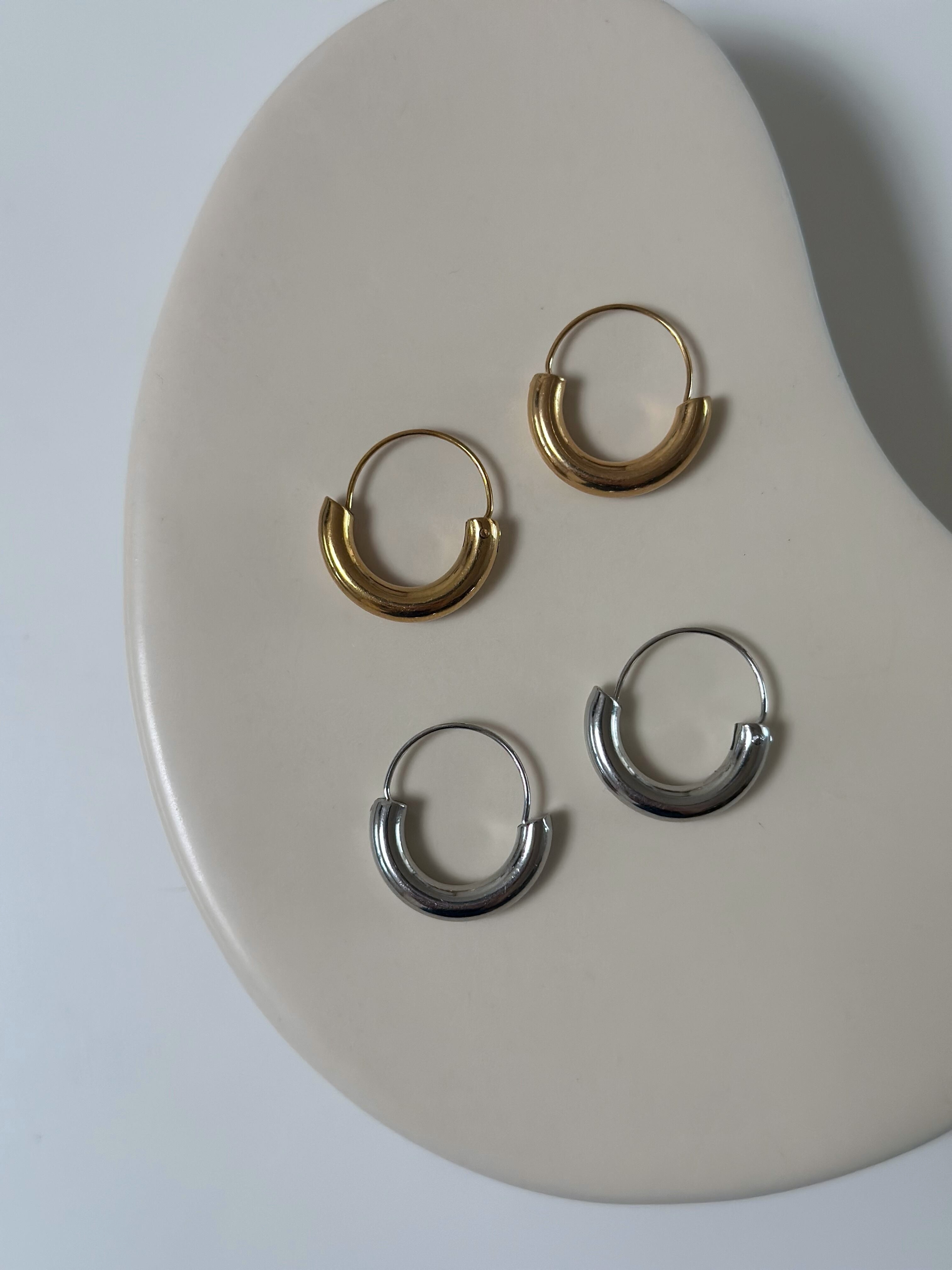 SS U line hoop pierce