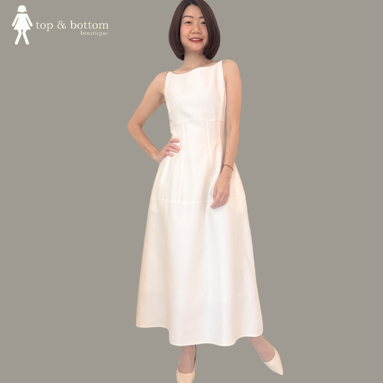 SLEEVELESS BOAT NECK LONG DRESS