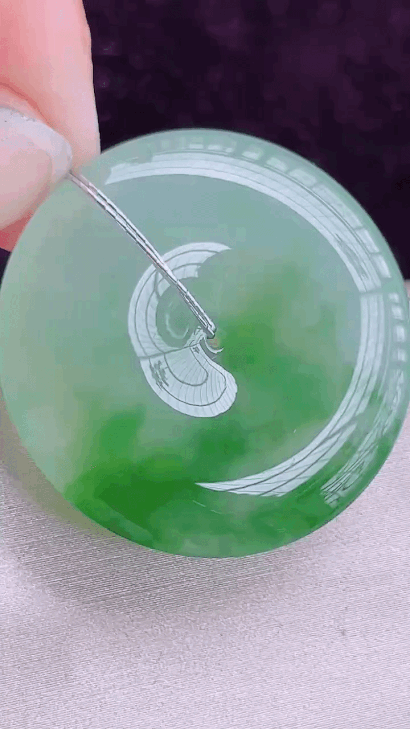 9134 翡翠冰飄綠花平安扣 (32.5mm直徑)