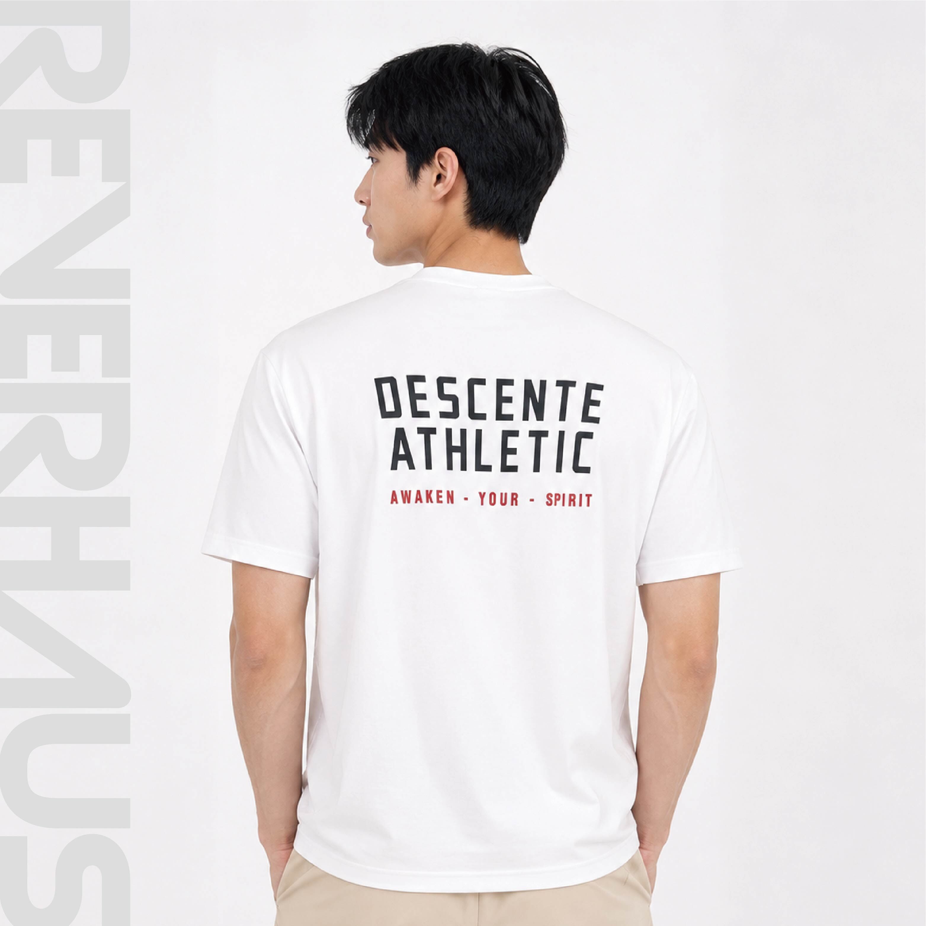 【 DESCENTE｜OVERFIT 文字短TEE - 白 】