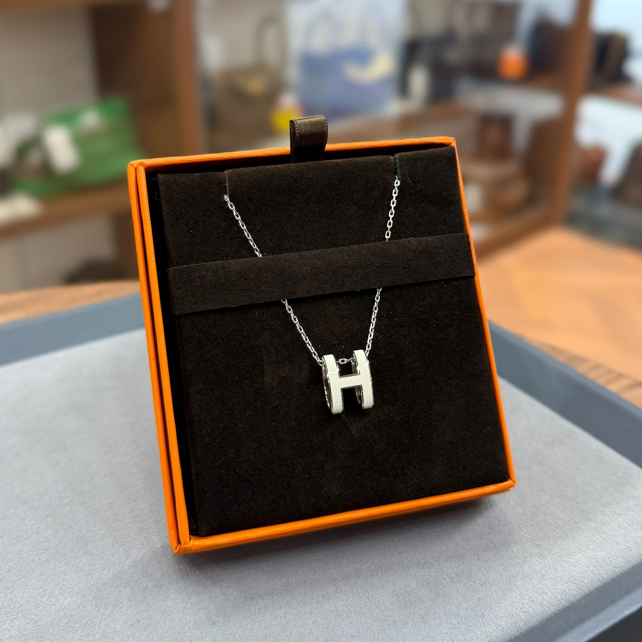 全新閑置品HERMES NECKLACE 大POP H 白色x銀扣 #愛馬仕項鏈