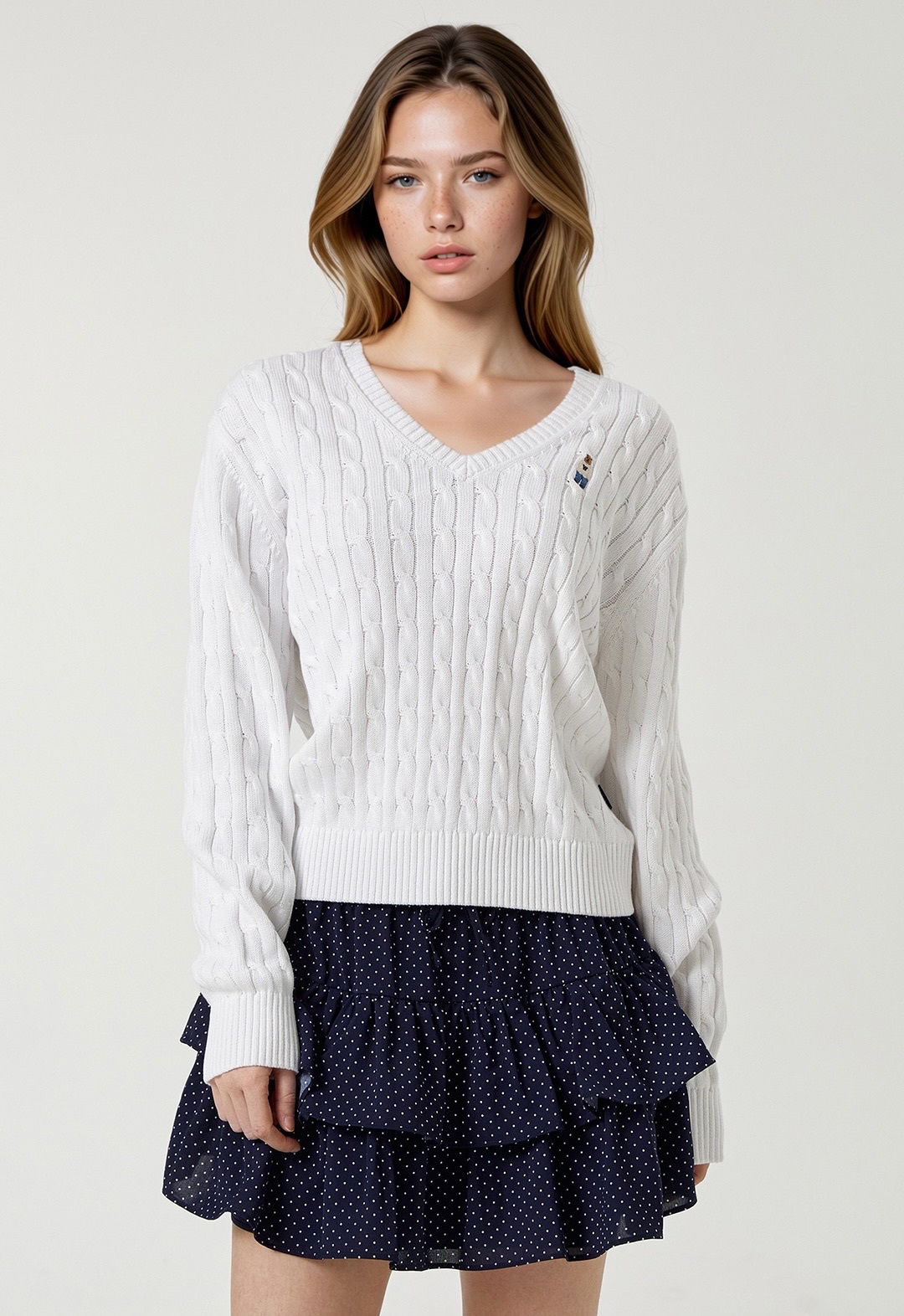 【6/9截單！限時優惠預訂】WHO.A.U STEVE V-NECK CABLE SWEATER（3色）