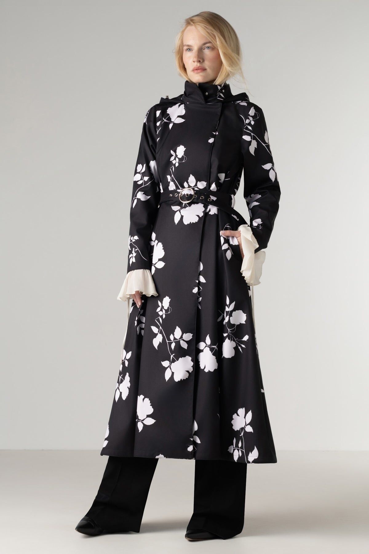 1RS0905-008 [RAINSISTERS] Mid-season Double Breasted Trapeze Coat With Pleats Black With White Floral Print #S-IVSH (EU)